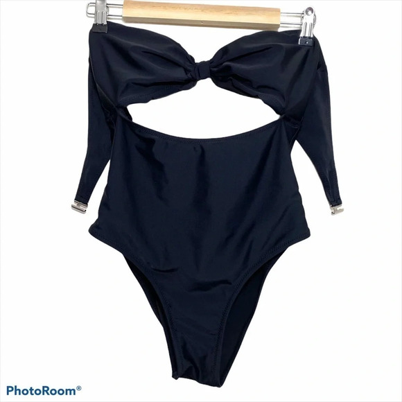 CUPSHE Scalloped Cut Out Swimsuit EUC - Picture 2 of 8